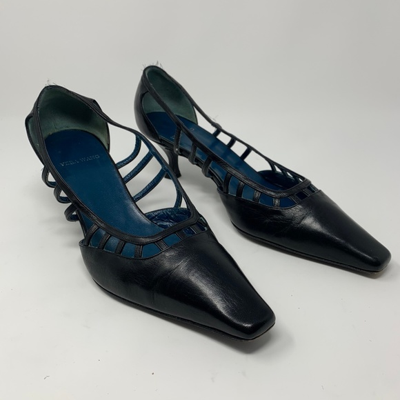 Vera Wang Black Leather Cage Pointed Toe Heels - Picture 4 of 8